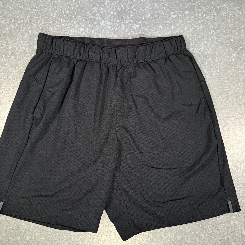 UNIQLO Men's Shorts